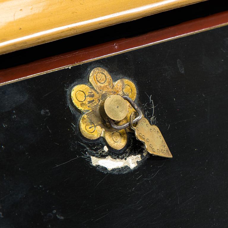 Writing cabinet, China, 20th century.
