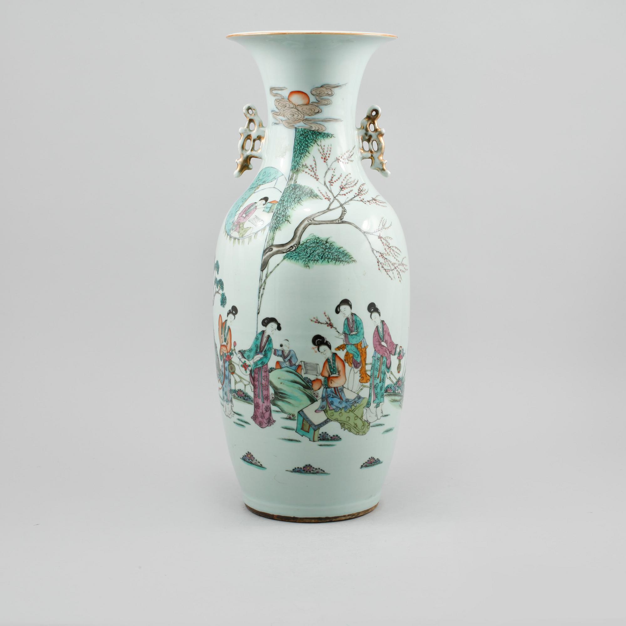 VAS, porslin, Kina, 1900-tal.