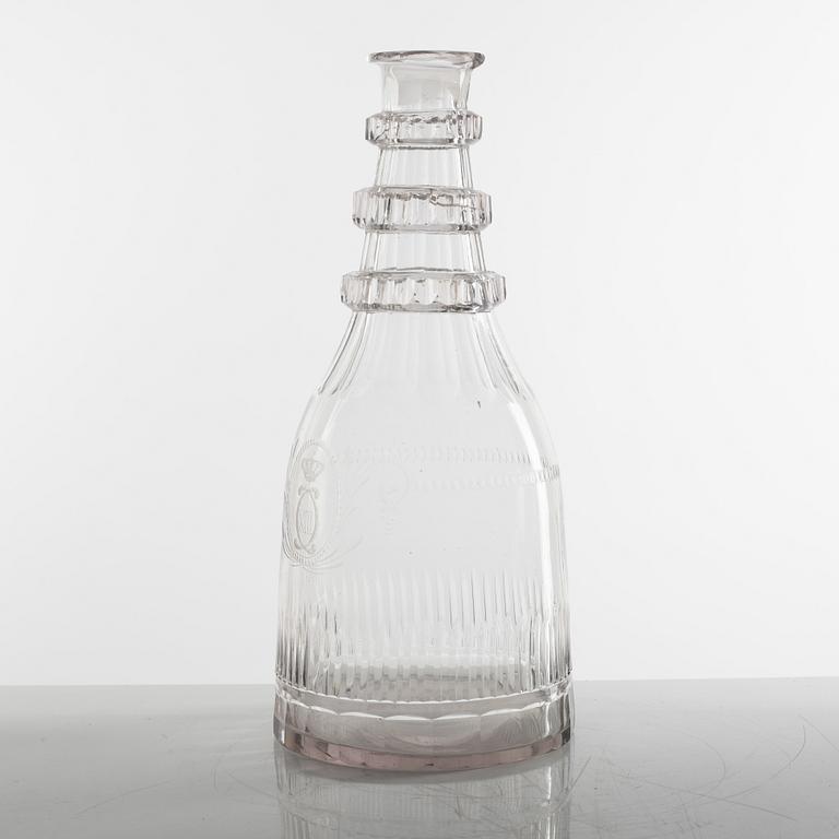 A glass decanter from Reijmyre Glasbruk, 1810s, engraved by Anders Spolander.