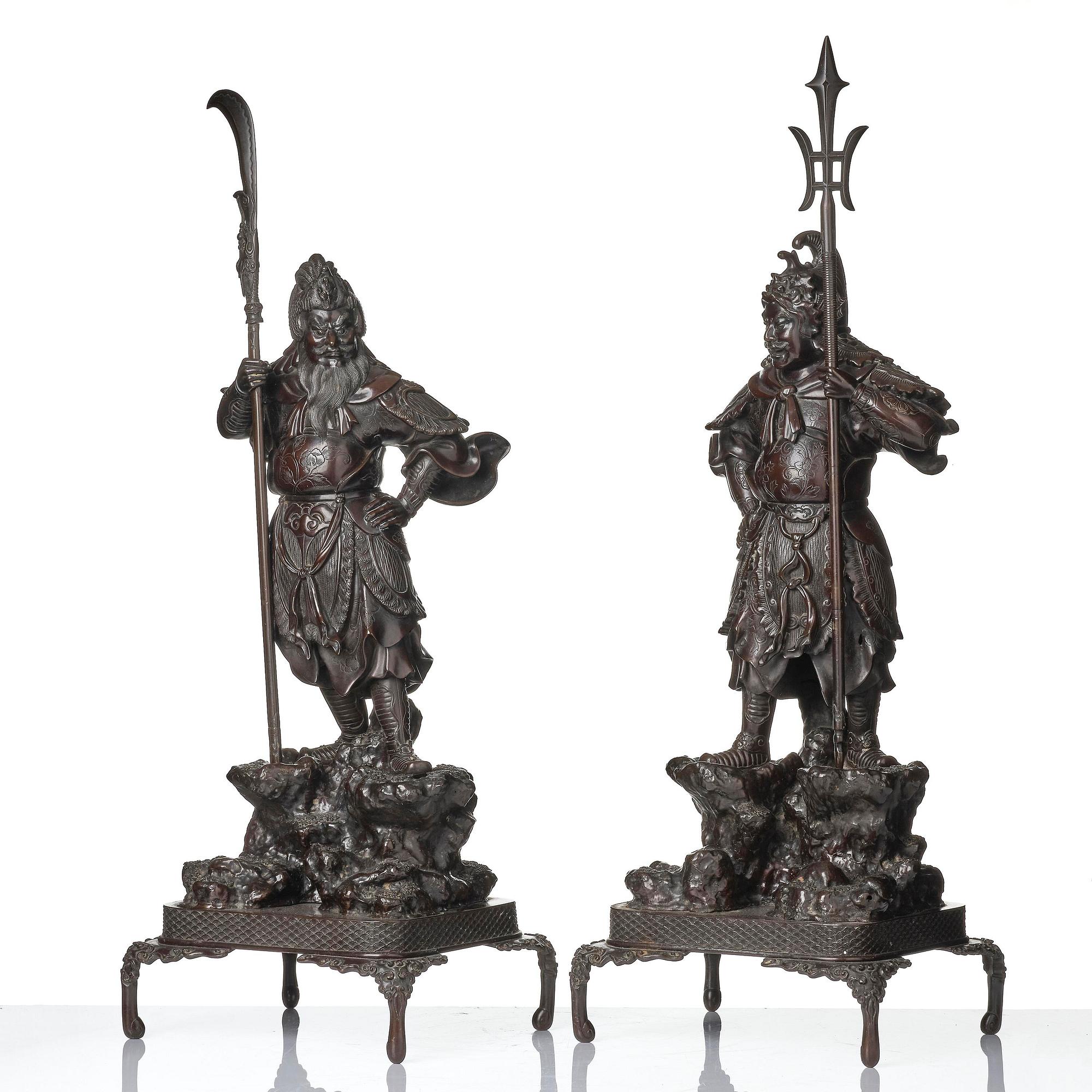 A pair of Japanese bronze guardians, Meiji period (1868-1912).