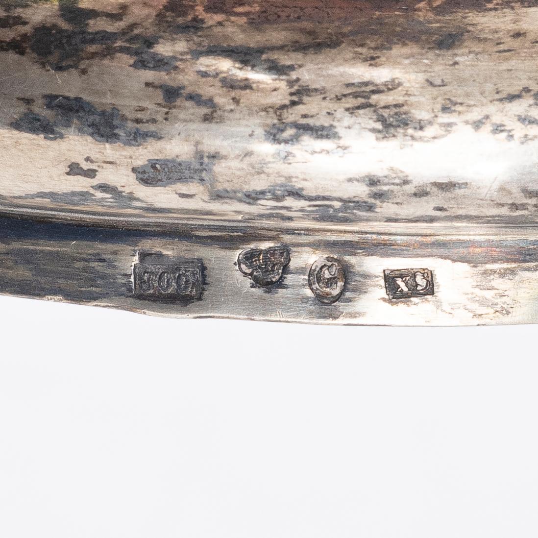 Pokal samt ett lock, silver, båda stämplade Johan Olof Östlund, Gävle 1876.