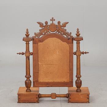BORDSSPEGEL, nyrenässans. 1900-talets början.