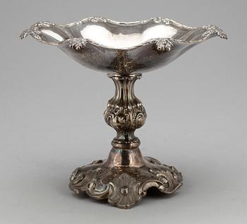 UPPSATSSKÅL, silver, okänd mästare, Stockholm, 1852. Tot vikt ca 426g.