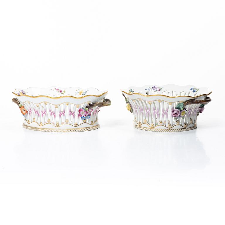 Royal Copenhagen, Two pierced bowls with dishes, 2 pcs, porcelain, Saxon flower, Denmark, 20th century.