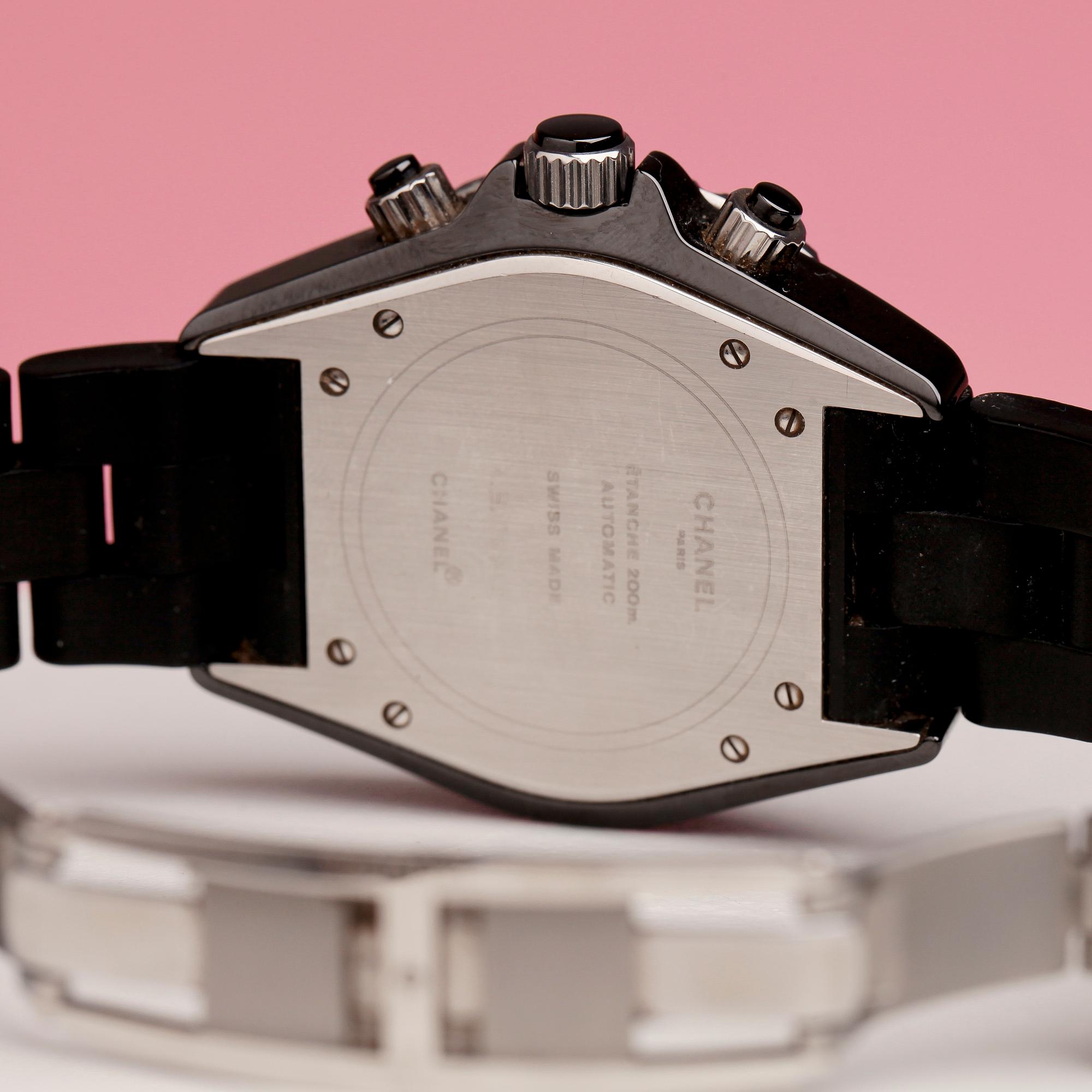 ARMBANDSUR, Chanel J12 Automatic, unisex.