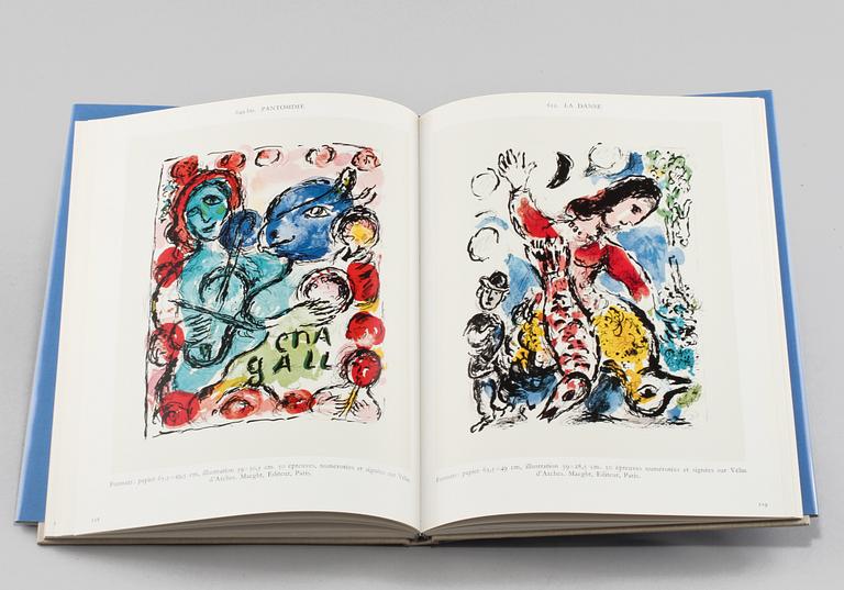 KONSTBÖCKER, 2 st, " Chagall Litographe III" och "Chagall Lithographe IV", 1900-talets andra hälft.