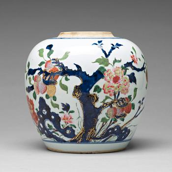 831. A famille rose ginger jar, Qing dynasty, 18th Century.