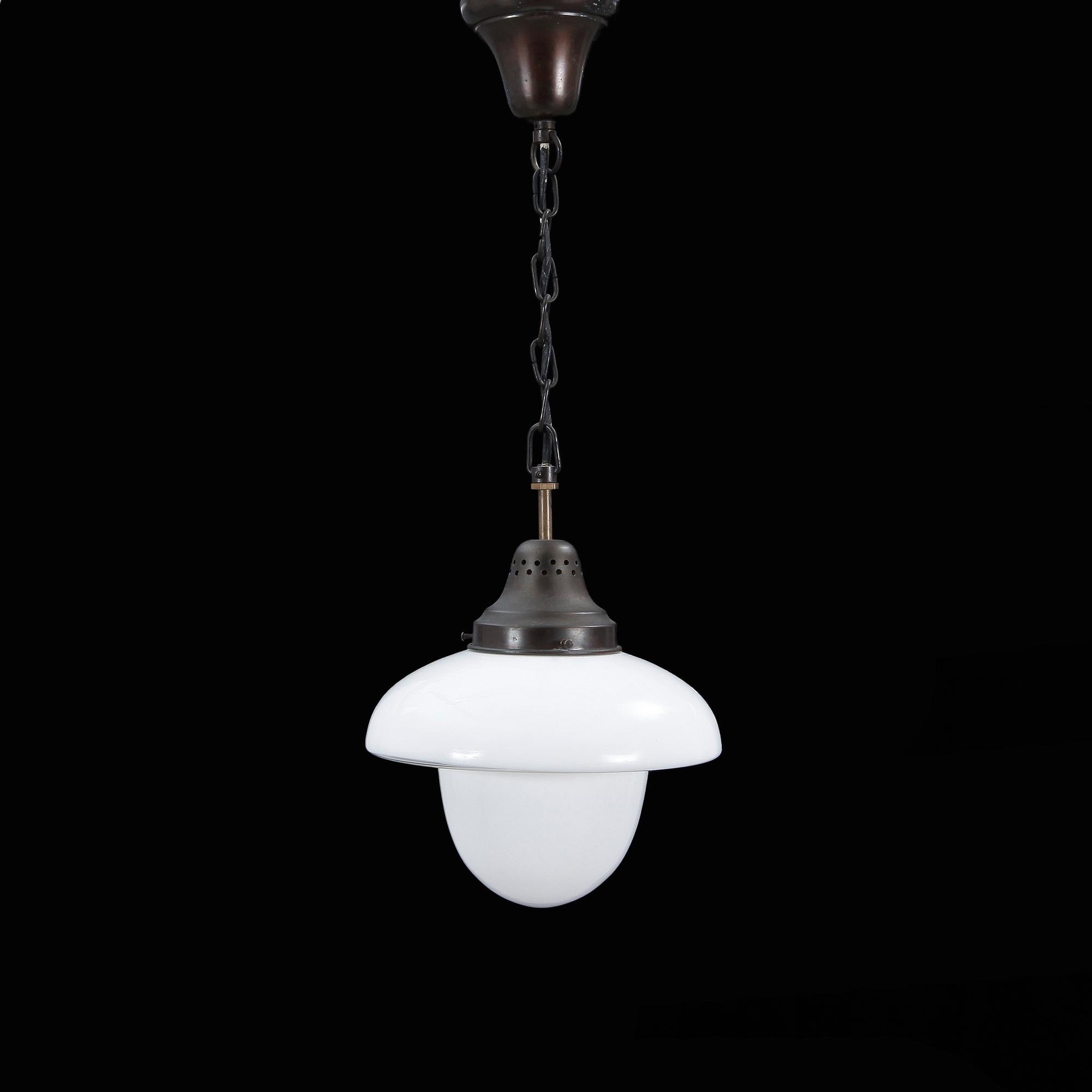 TAKLAMPA, "Viktoria", ASEA, 1920-tal. Höjd 38 cm.