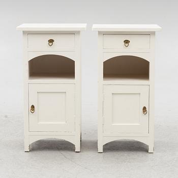 Sängbord, ett par, jugend, tidigt 1900-tal.