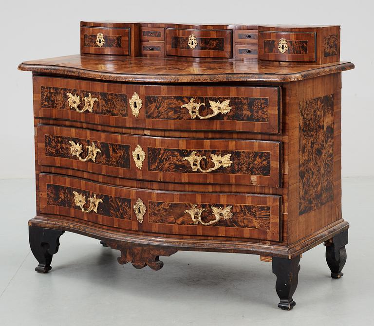 A Swedish late Baroque 18th Century commode.