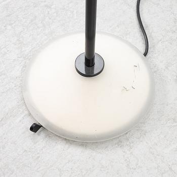 P.King, S.Miranda & G.Arnaldi, golvlampa, "Jill", Arteluce, 1900-talets slut.