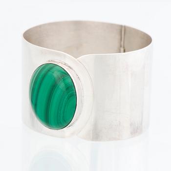 HELGE NARSAKKA BRACELET, silver, malachite. Kaunis Koru, Finland 1983.