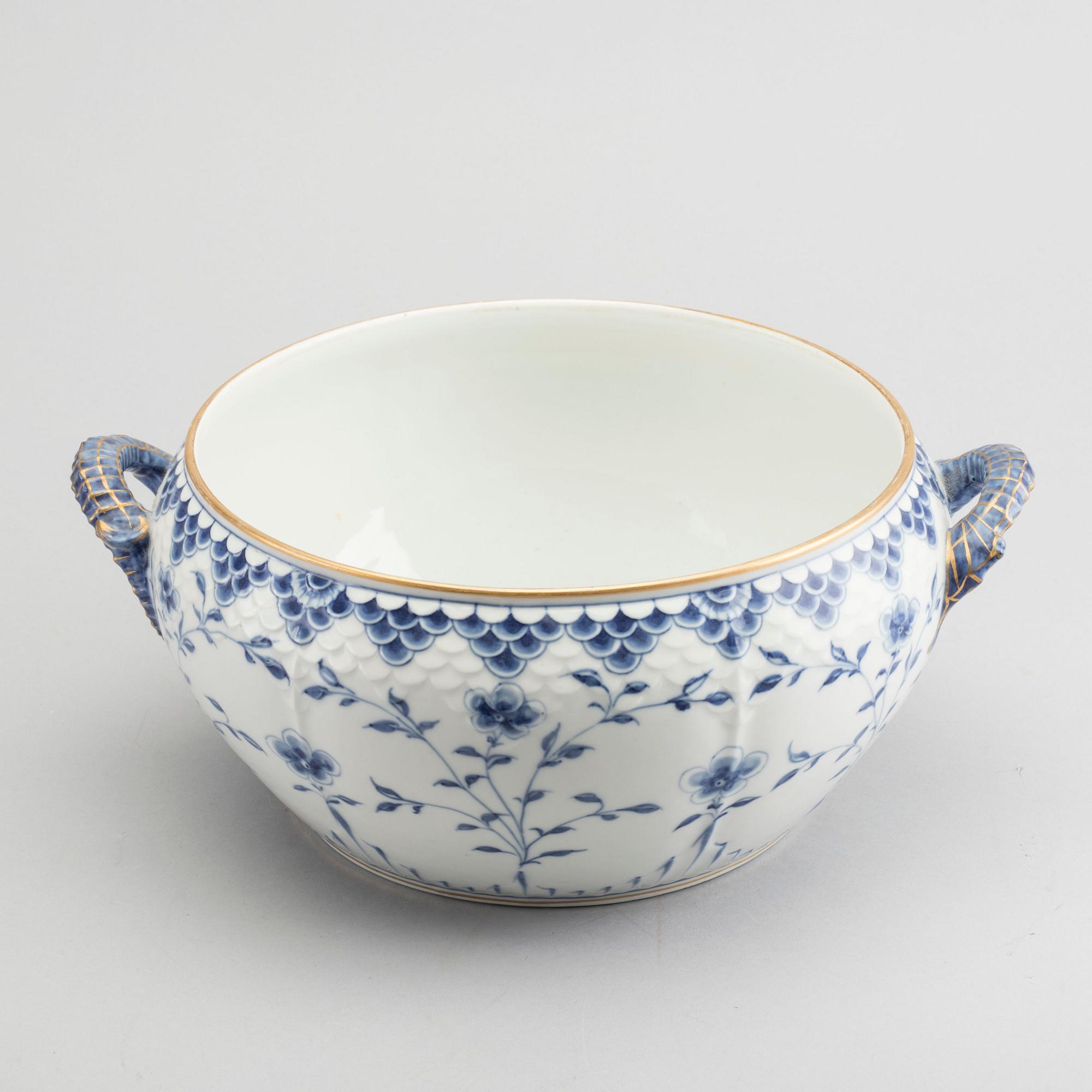 SERVISDELAR, 131+4 st, porslin, "Summerfugl", Bing & Gröndahl, 1900-talets andra hälft.