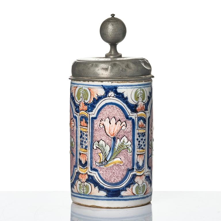 Stop och kanna, fajans, 1700-tal.