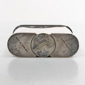 Dunhill, lighter.