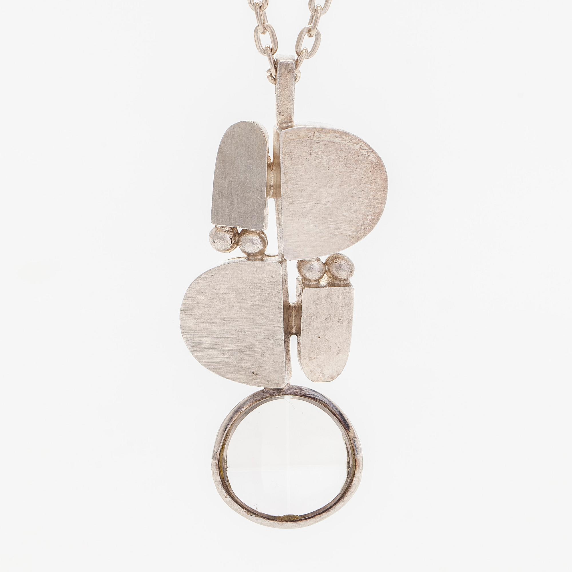 Jorma Laine, Pendant and chain, rock crystal, silver, Turun Hopea 1973.
