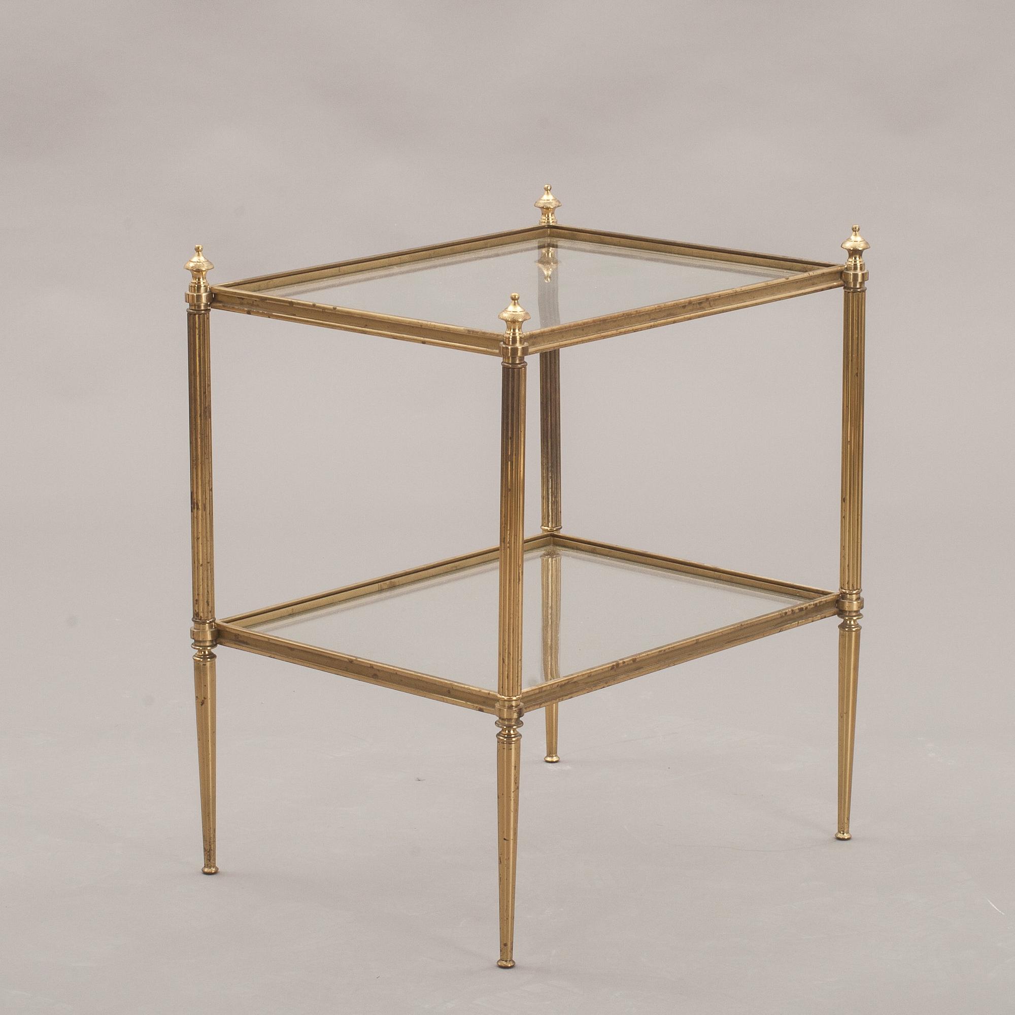 SÄNGBORD/LAMPBORD, 1900-talets andra hälft.