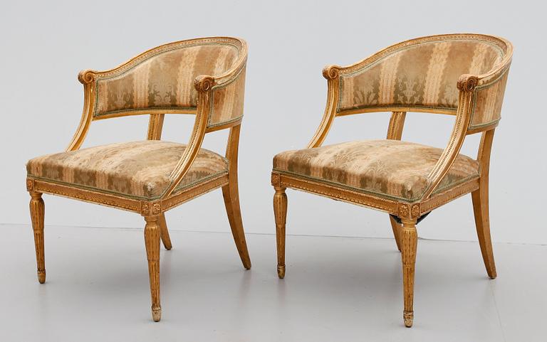 BALJFÅTÖLJER, 1 par, gustaviansk stil, sent 1800-tal.