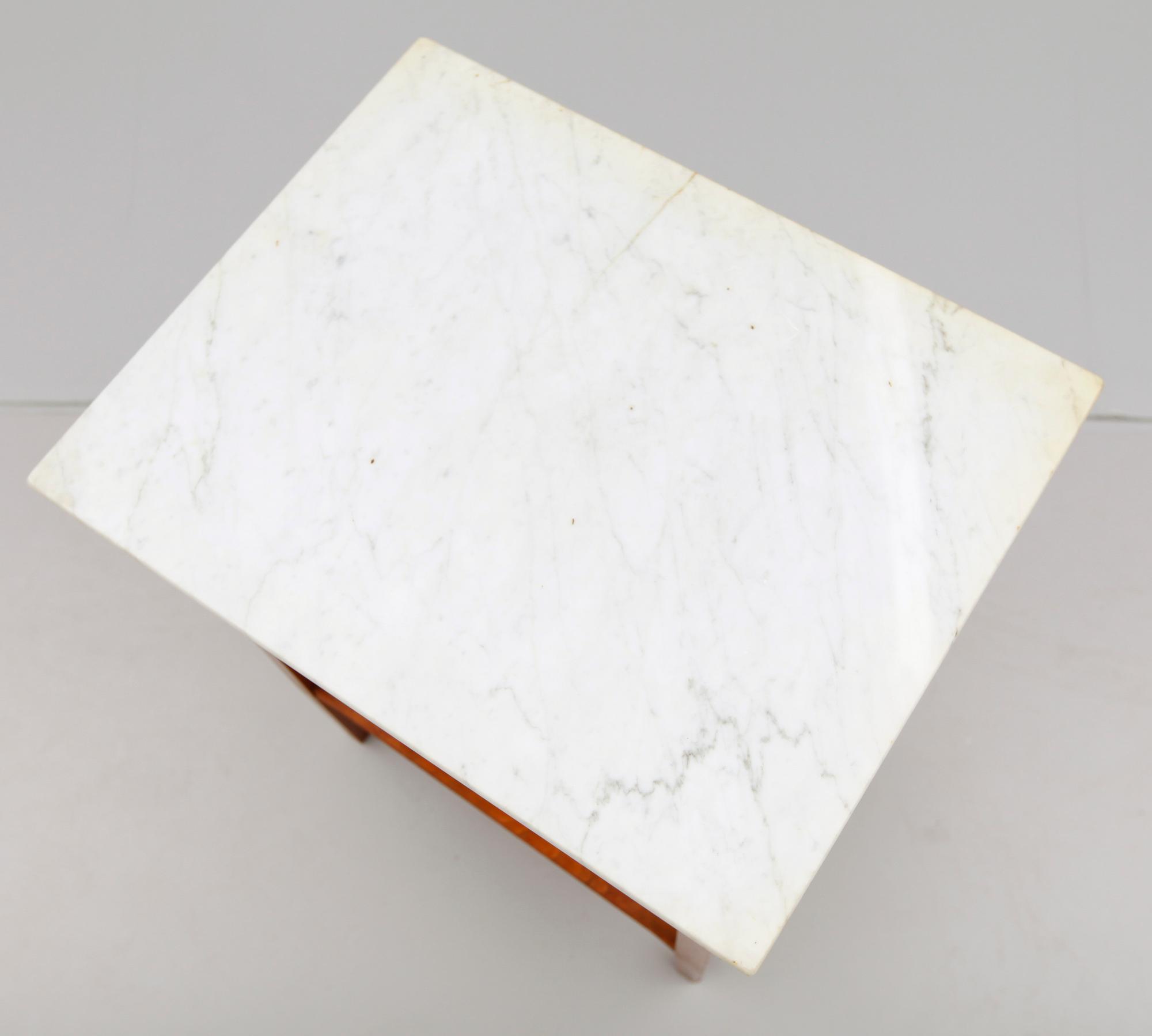 SÄNGBORD, tidigt 1900-tal.