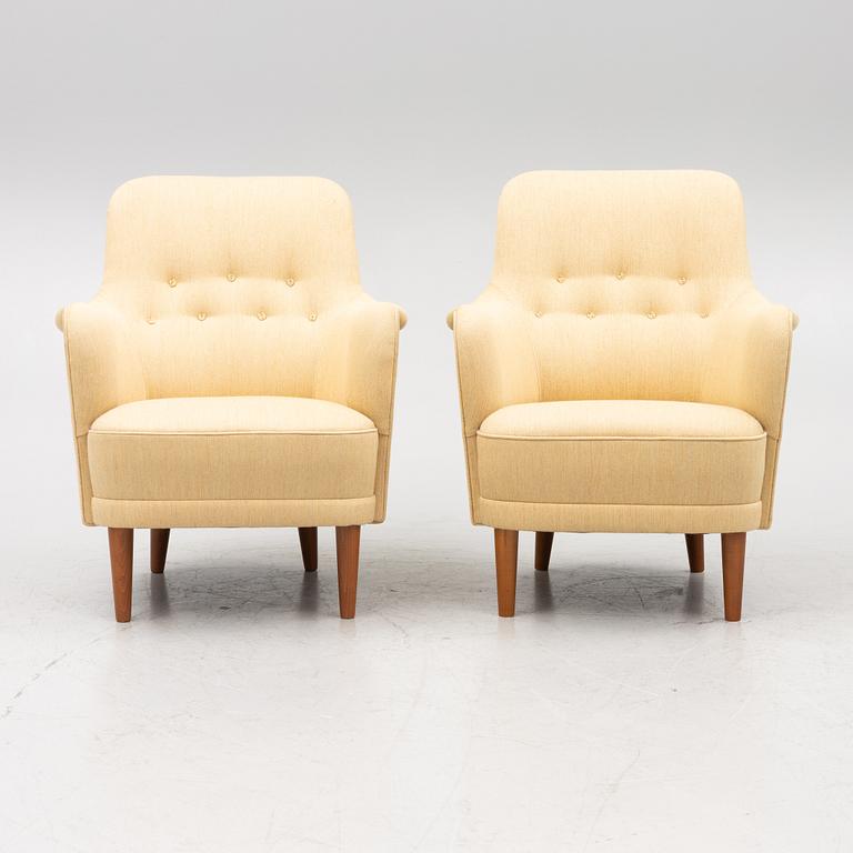 Carl Malmsten, a pair of 'Samsas' armchairs, AB O.H. Sjögren, Tranås, 21st Century.
