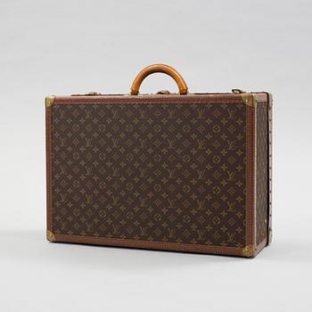 LOUIS VUITTON, a monogram canvas suitcase.