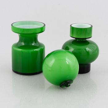 PO Ström, a set of three glass objects, Alsterfors glasbruk, 1960s/70s.