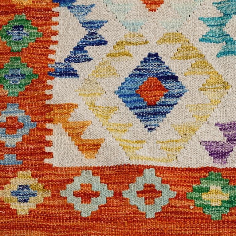 A kelim rug, 293 x 200 cm.