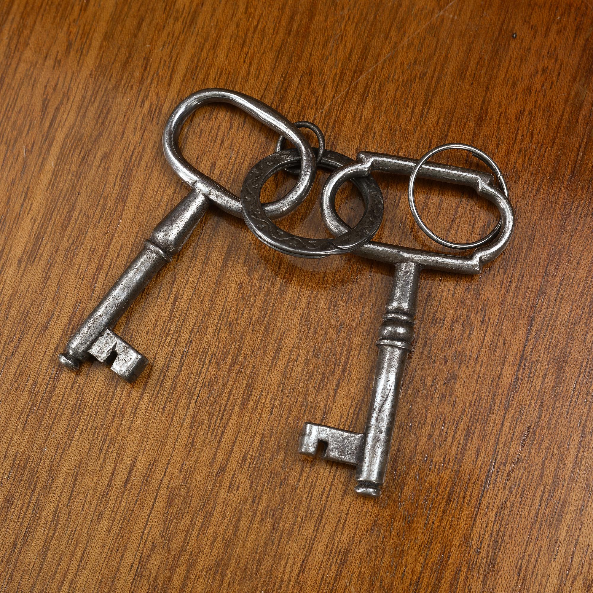 A secretaire, Empire-style, first half of the 20th century.