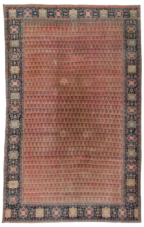 MATTA. Antik/semiantik Täbris. 663 x 412 cm.
