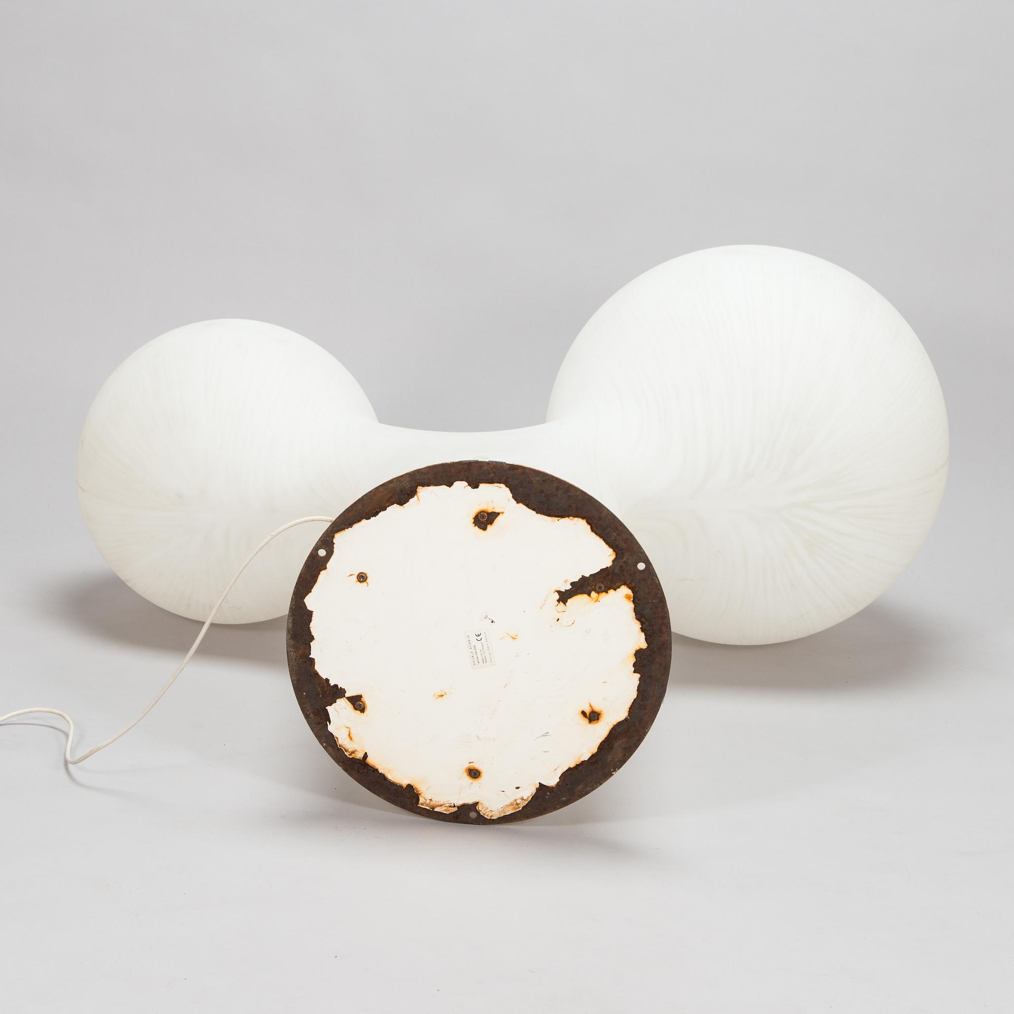 Eero Aarnio, 21st century 'Double Bubble' floor light for Melaja Oy ...