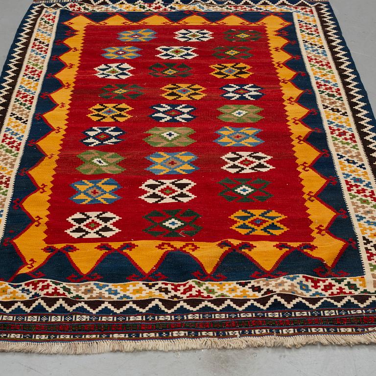 MATTO, Kashgai kilim, ca 240 x 140 cm.