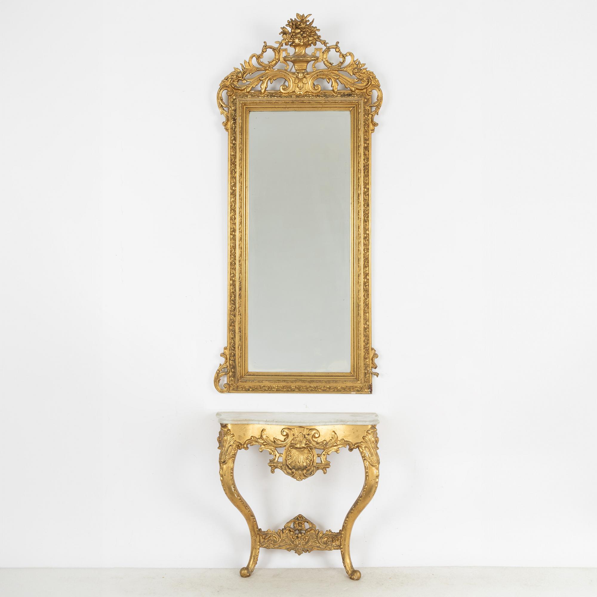 Spegel och konsolbord, rokokostil 1800-tal.