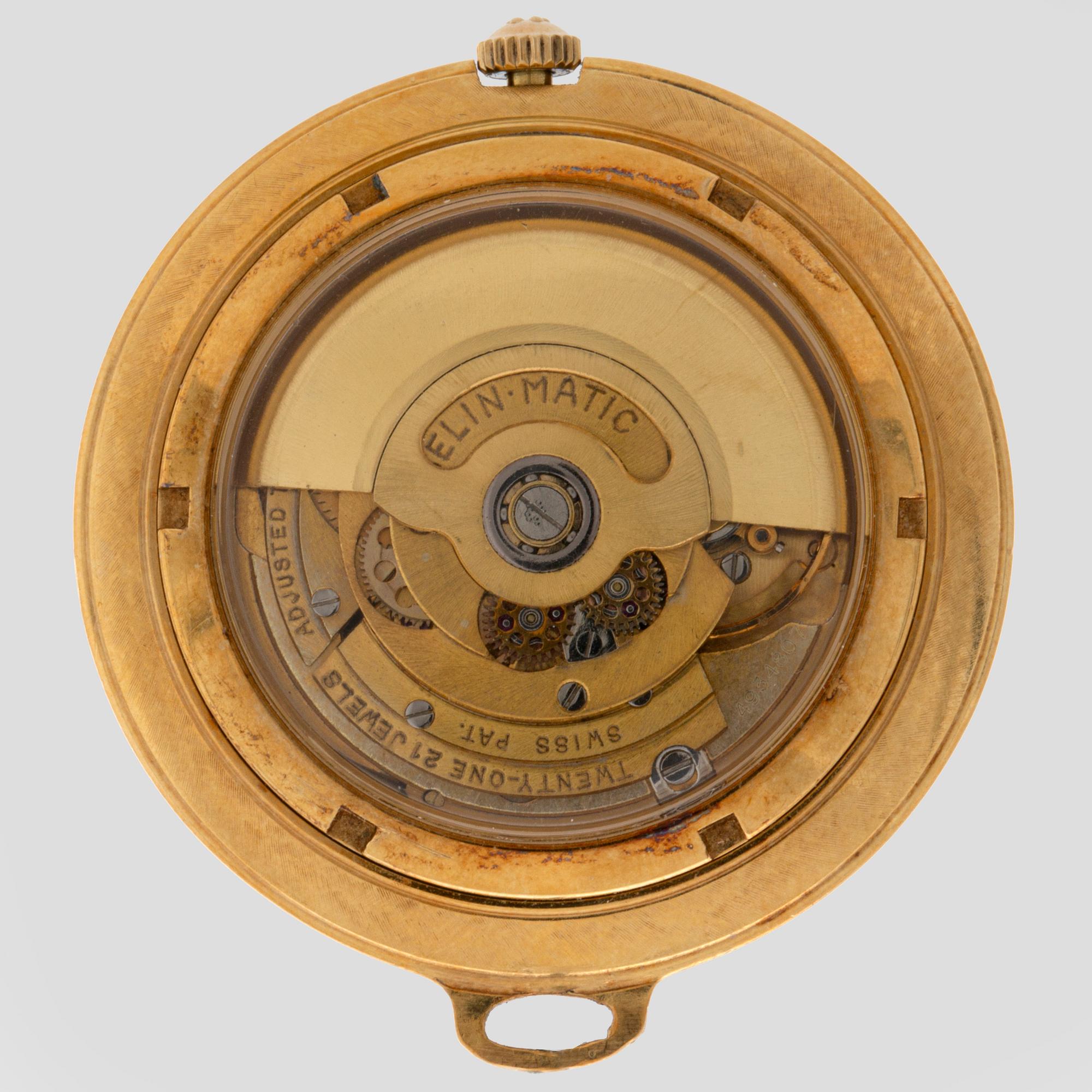 A Gübelin 18K gold pocket watch with chain and chatelaine, 40 mm.