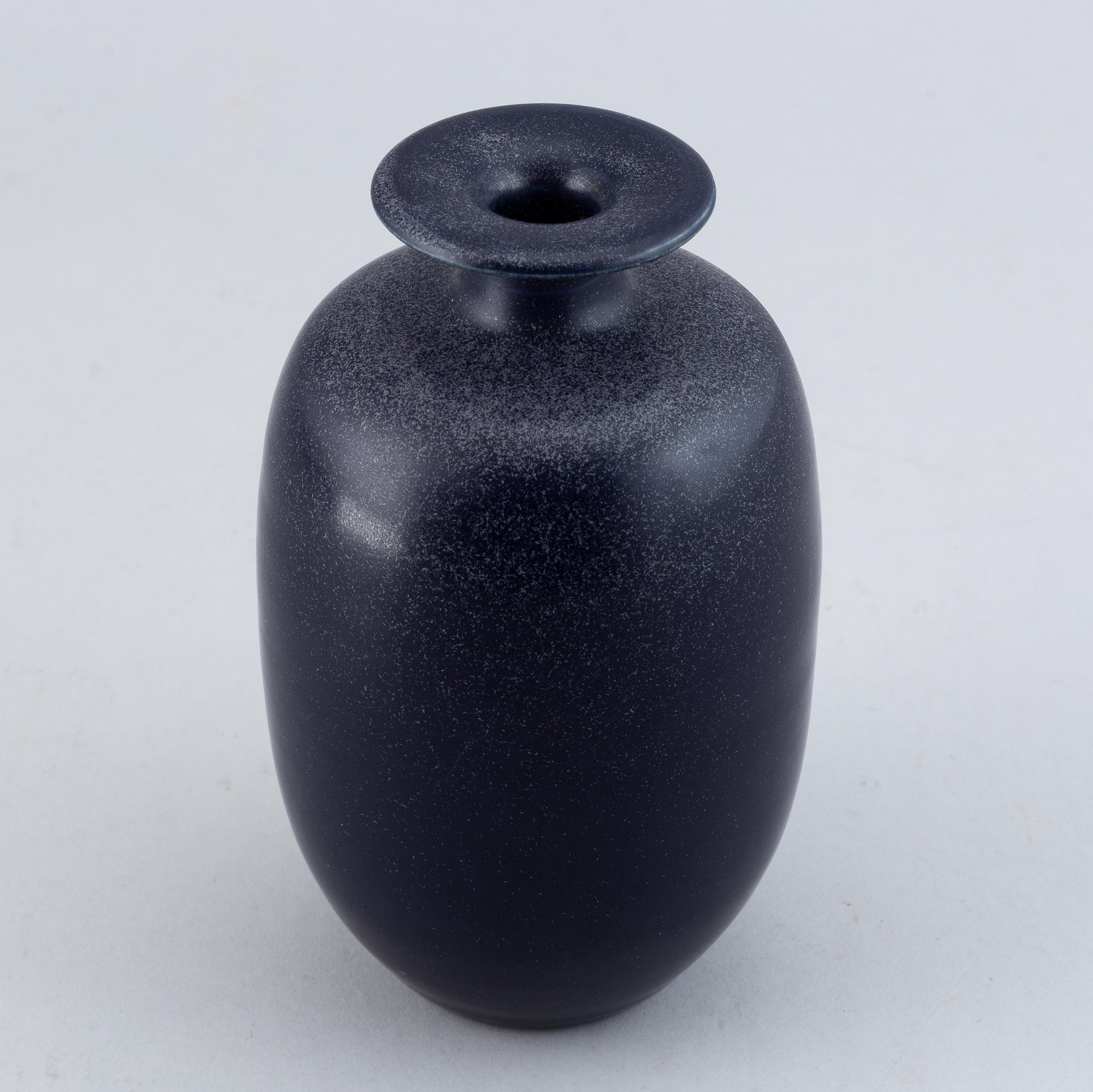Erich & Ingrid Triller, a stoneware vase from Tobo, signed.