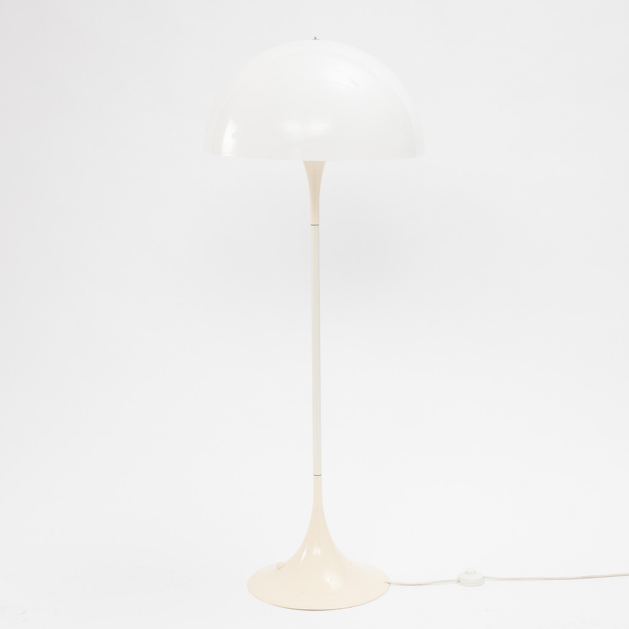 Verner Panton, golvlampa, "Panthella", Louis Poulsen, Danmark.