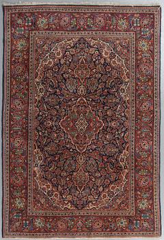 A rug, semi-antique Kashan, ca 204 x 138 cm.