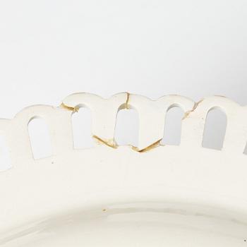 A set of 10 cream ware dessert dishes, Sweden Rörstrand, Empire, 19th century.