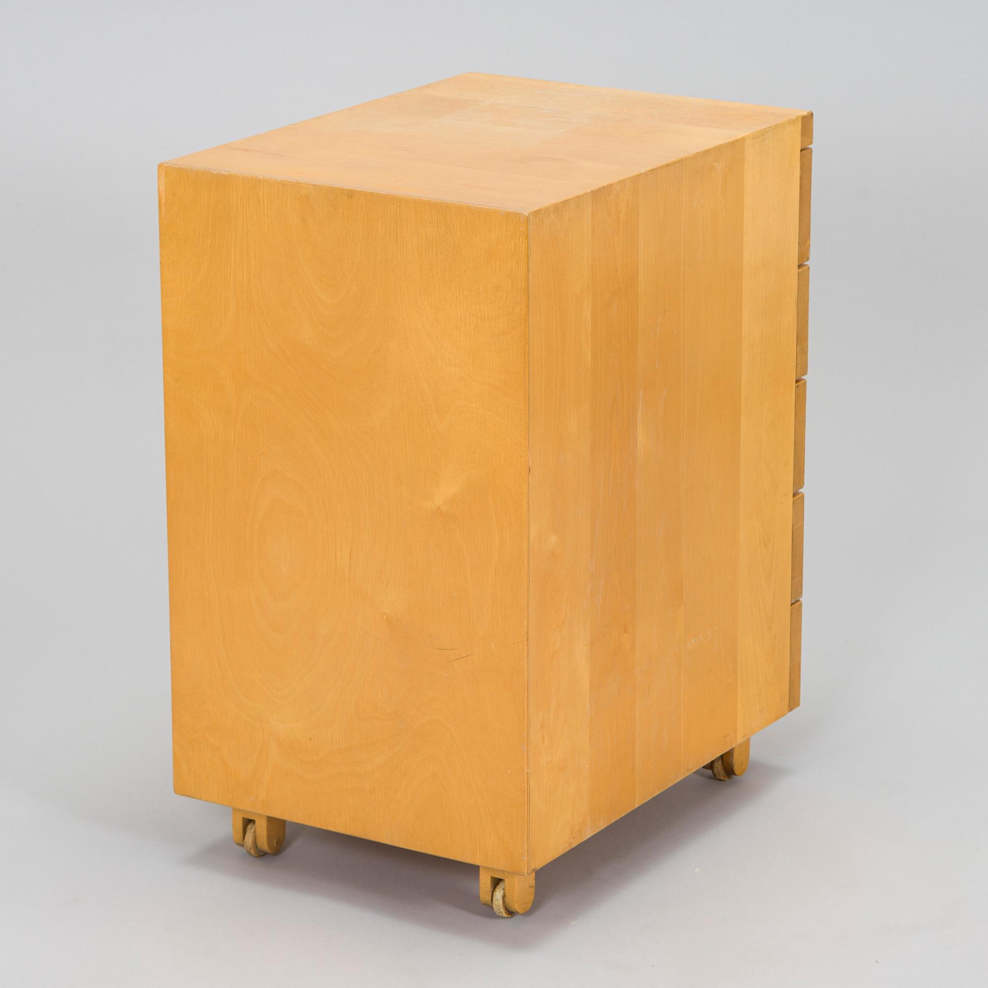 Aino Aalto, A mid-20th century H297 drawer unit for O.Y. Huonekalu-ja Rakennustyötehdas A.B.