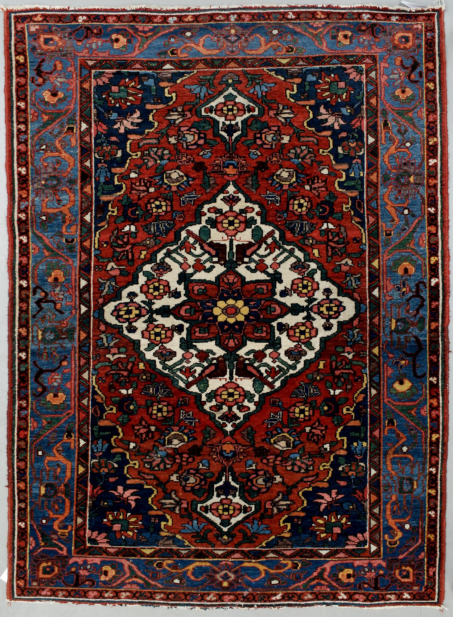 MATTA, Bakhtiari, ca 198x144 cm.