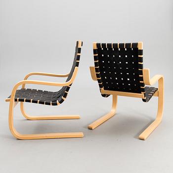 ALVAR AALTO, fåtöljer, ett par, modell 406 för Artek.