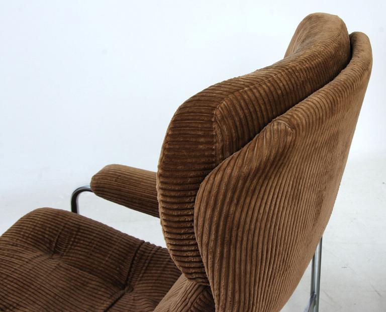 FÅTÖLJER, ett par, 1960/1970-tal.