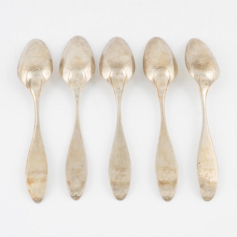 A set of five silver dining spoons, mark of Bengt Tornberg, Linköping 1828.