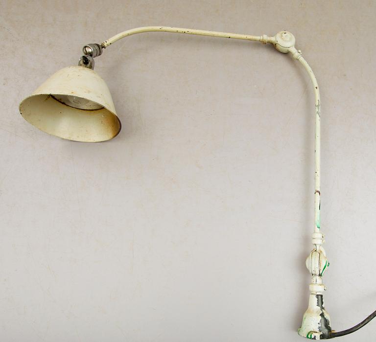 INDUSTRILAMPA, Triplex Pendel, Johan Petter Johansson, omkring 1900-talets mitt.