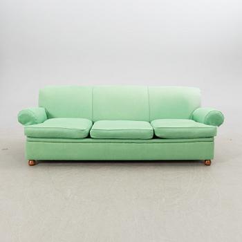 Josef Frank, Sofa model 703 for the company Svenskt Tenn.