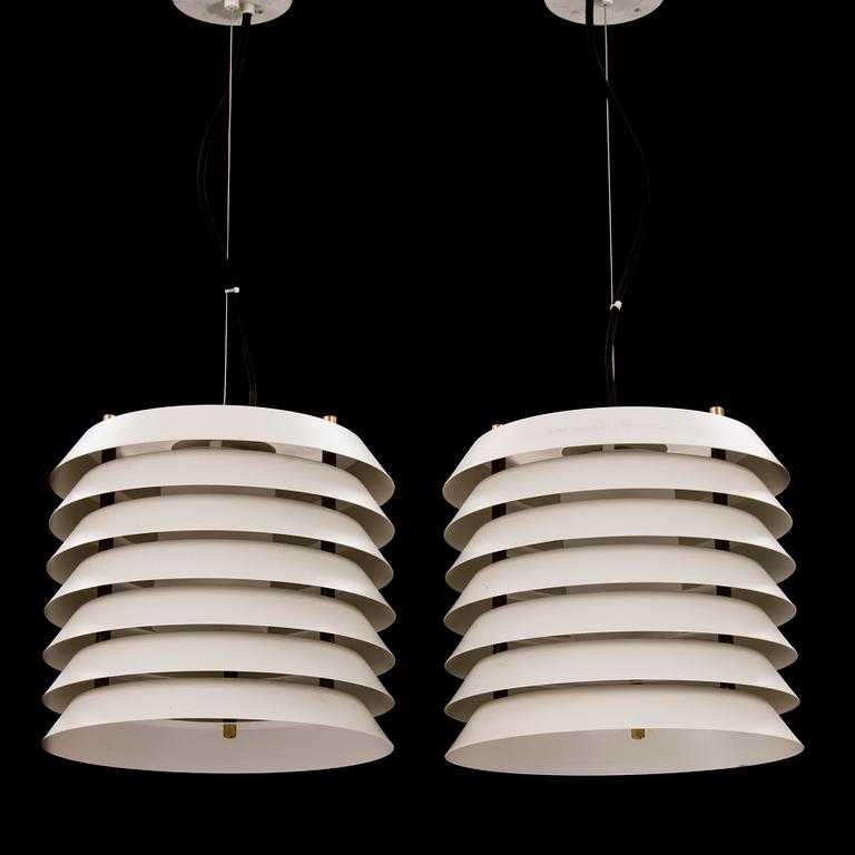 Two late 20th century 'Maija Suspension' pendant lights for Santa & Cole.