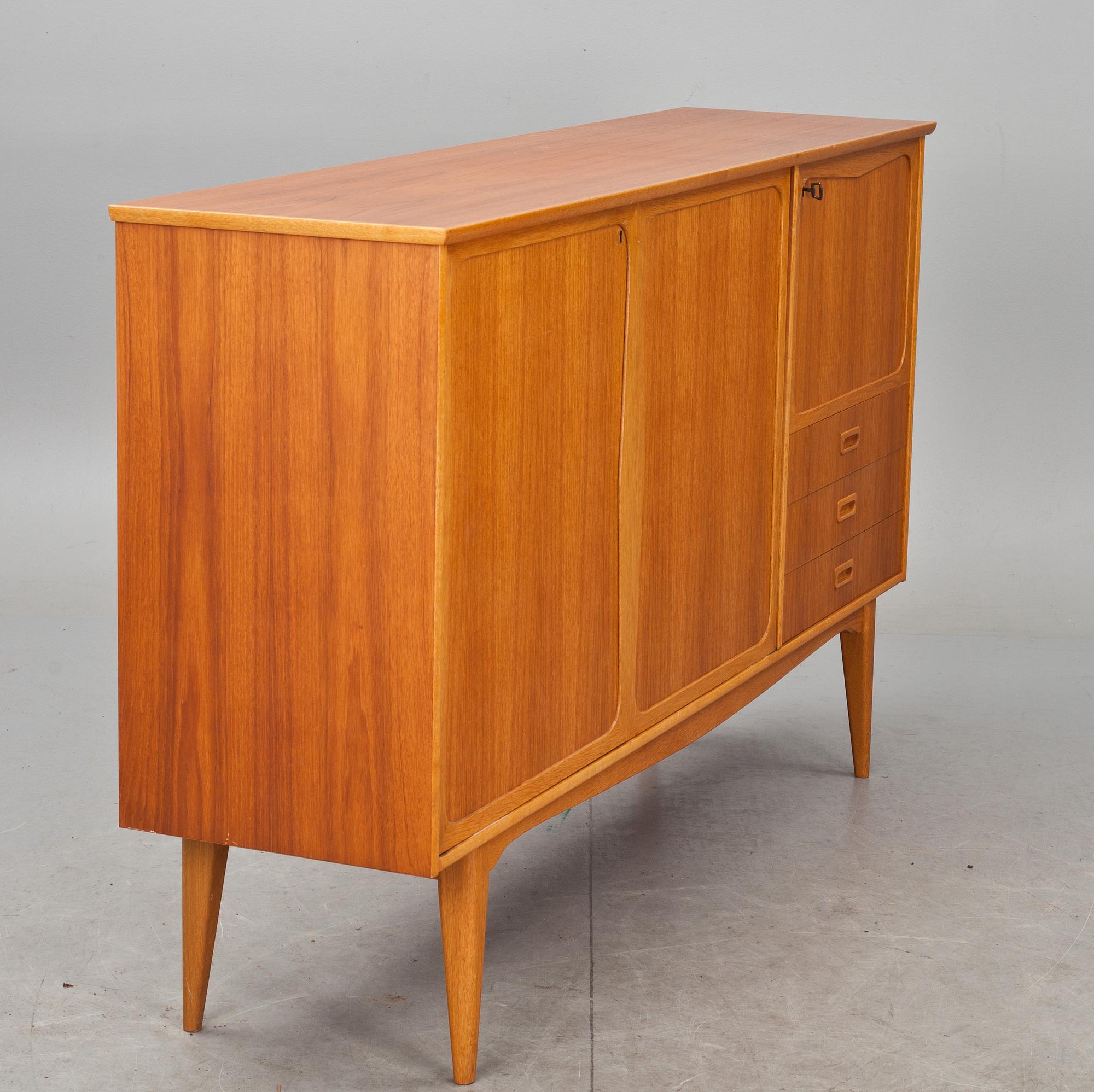 SIDEBOARD, 1900-talets andra hälft.