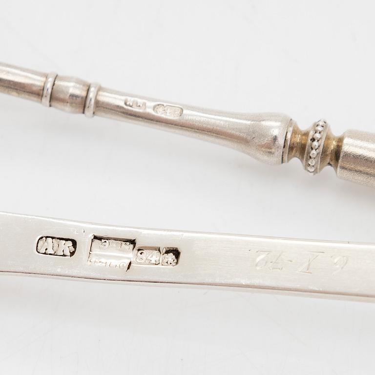 Soppslev, kaviarsked och gaffel, bl.a. Grachev, S:t Petersburg 1860 - tidigt 1900-tal.