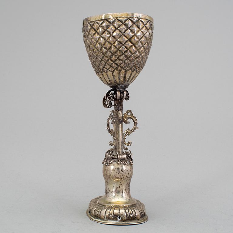 A German 17th century silver-gilt cup, mark of Georg Müllner, Nürnberg (1624-1659).