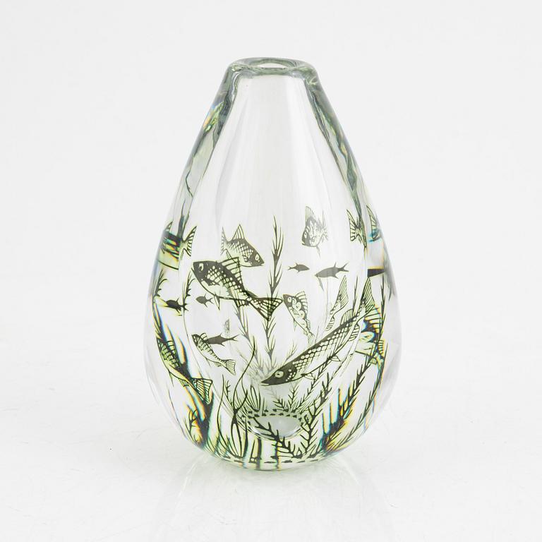 Edward Hald, a 'Fiskgraal' glass vase, Orrefors.