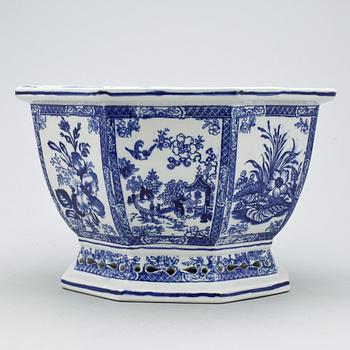 YTTERFODER, 2 st, flintgods, Gustavsberg.